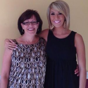 Meet your Posher, Lisa